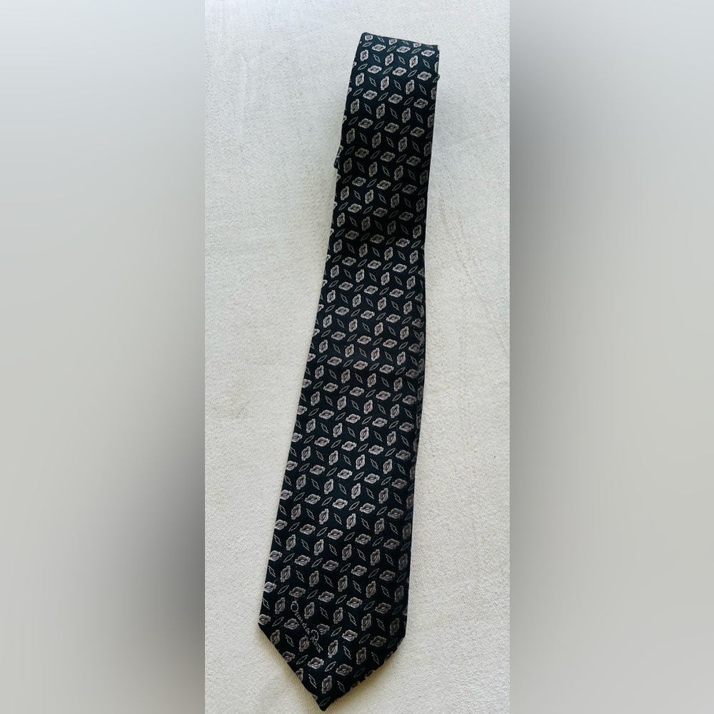Oscar de la Renta Tie